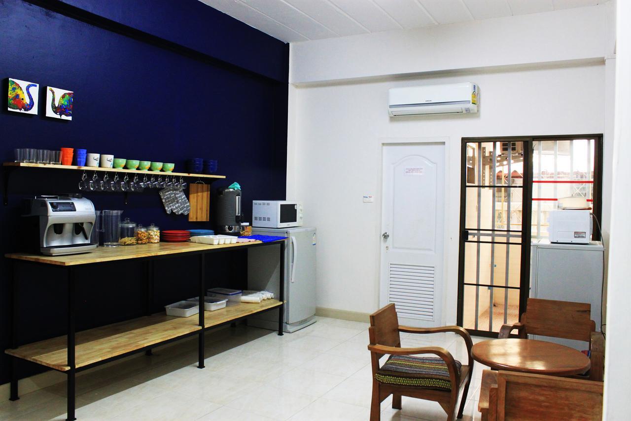 Varada Place Chiang Mai Exterior foto
